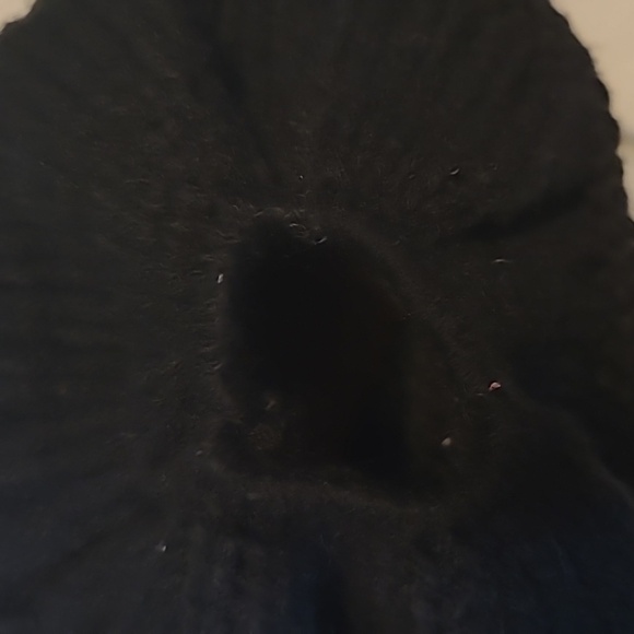 C.C Exclusives Soft Stretch Cable Knit Messy Bun Ponytail Beanie Winter Hat - Picture 3 of 3